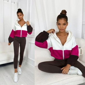 krotka-bluza-damska-z-kapturem (17).jpg