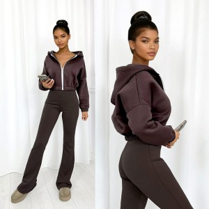 bluza-damska-krotka (17).jpg