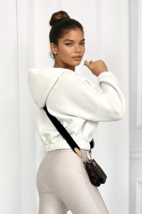 bluza-damska-krotka (2).jpg